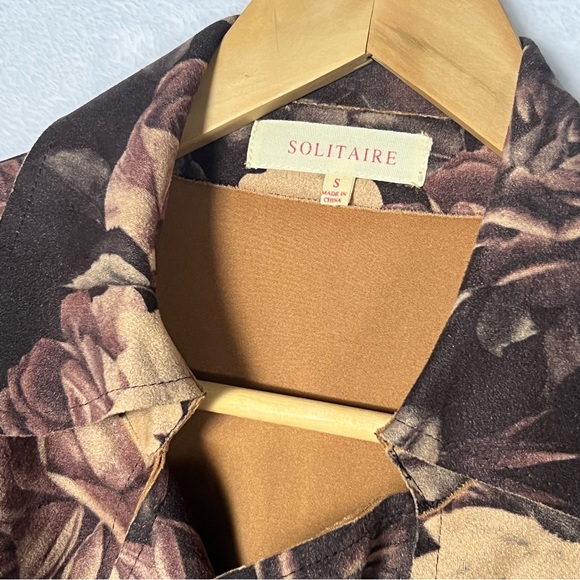 Anthropologie Solitaire plum floral faux suede tie jacket dark romance size - Picture 3 of 8